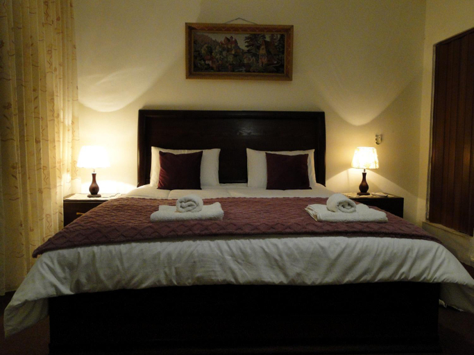 Others 2, ( b&b ) Gadara rent room, Tayybeh