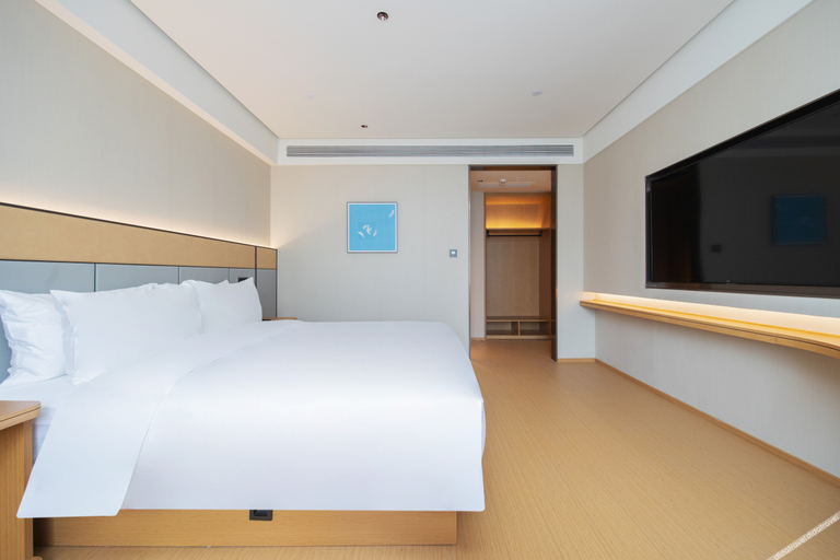 Bedroom 2, JI Hotel Tongxiang Qingfeng South Road, Jiaxing
