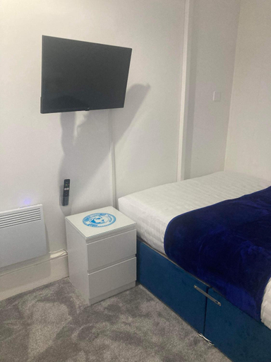 Bedroom 2, The New Apollo Hotel, Blackpool