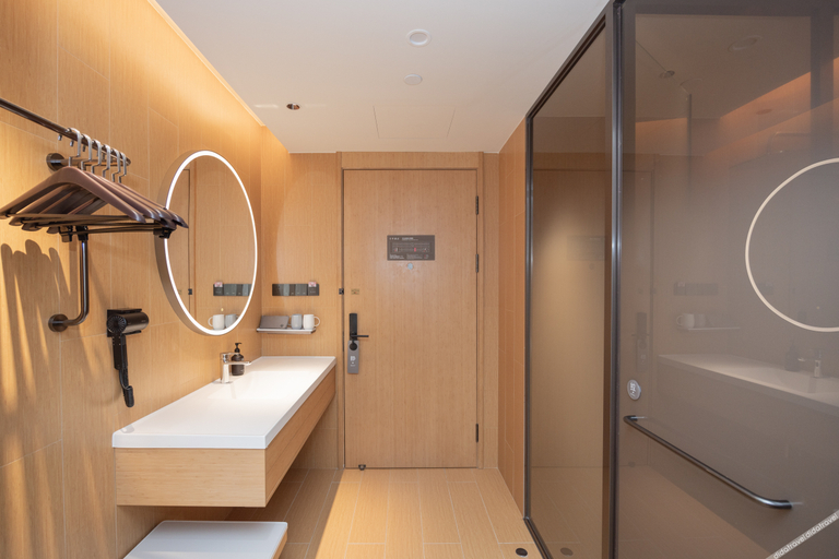Bathroom 3, Ji Hotel Haian Party School, Nantong