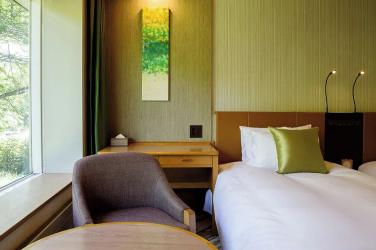 Bedroom 12