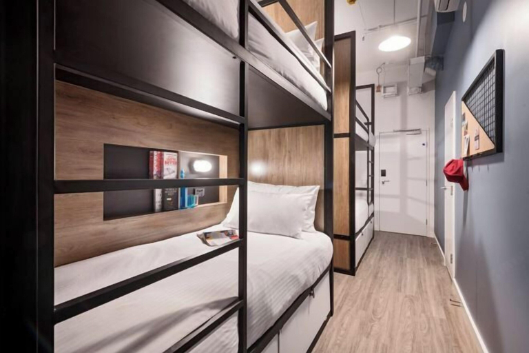 Bedroom 26