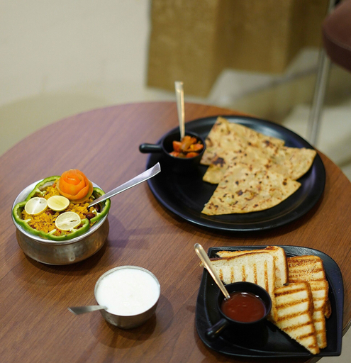 Food & Drinks, Hotel Paras, Sahibzada Ajit Singh Nagar