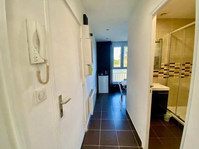 3, Residence 4T - 33 bis Avenue Gaston Chauvin, Seine-Saint-Denis
