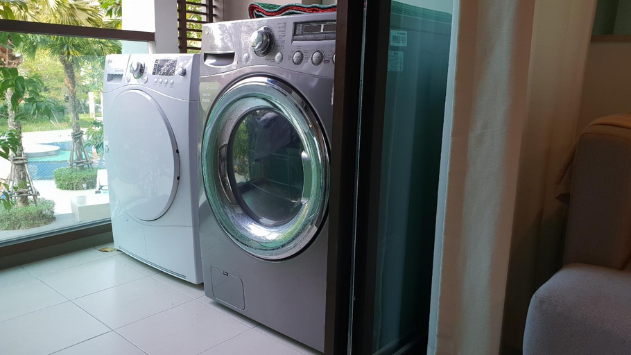 Bedroom 5, LPN Cha-am Beachfront Wifi 10m toBeach 1BR ติดทะเล, Cha-Am