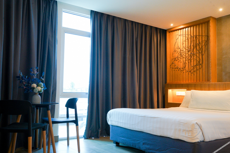 Bedroom 24