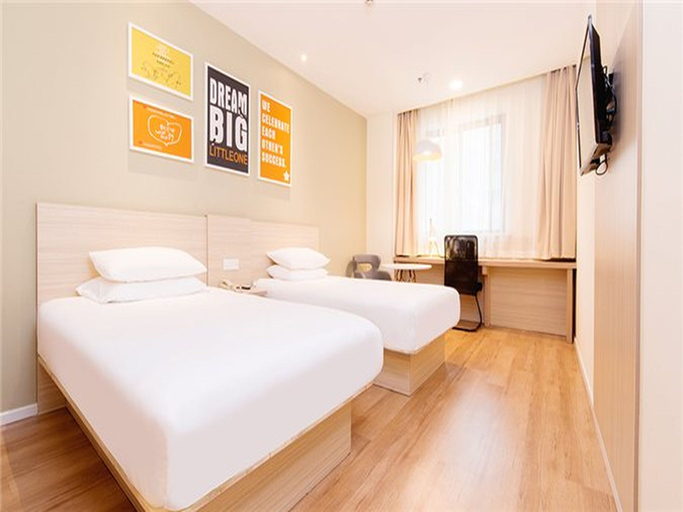 Bedroom, HanTing Hotel (Shanghai Hongqiao Hub Railway Station), Shanghai
