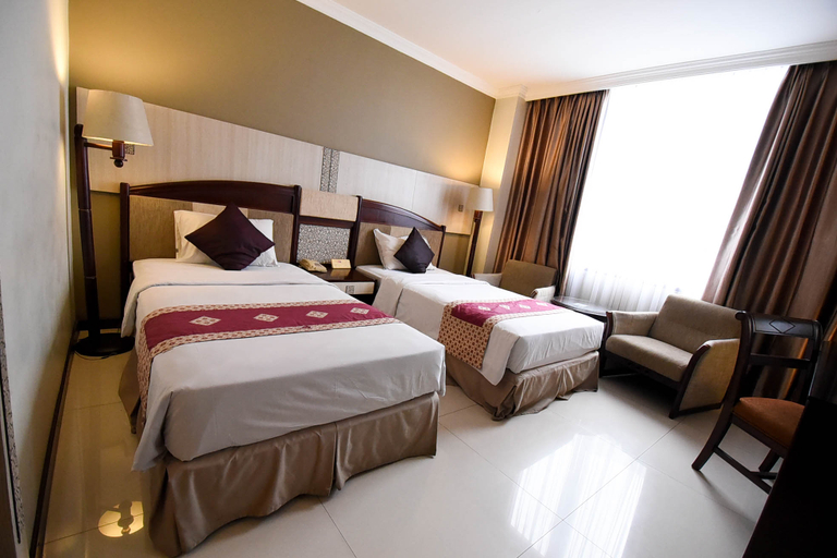 Kedaton Hotel Room Type - Superior Twin Smoking
