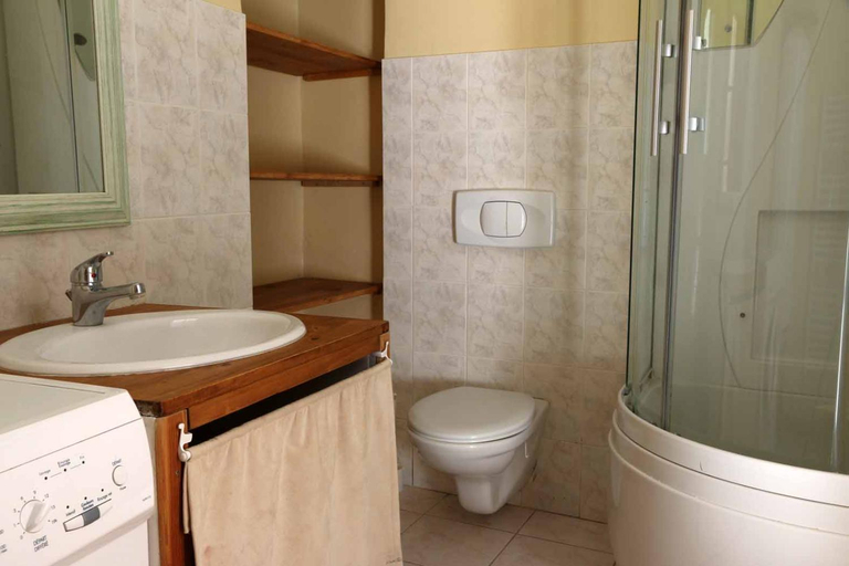 Bathroom, Ferme Equestre Les Coccinelles, Alpes-de-Haute-Provence