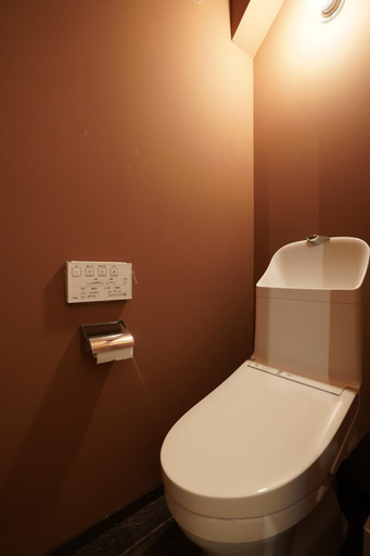Bathroom 2, 赭Soho Yunotsu Old Village Inn & Bar, Ōda