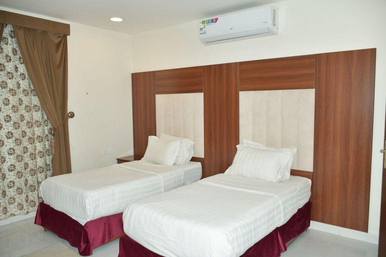 Bedroom 3, Al Taj Towers Hotel Apartments
