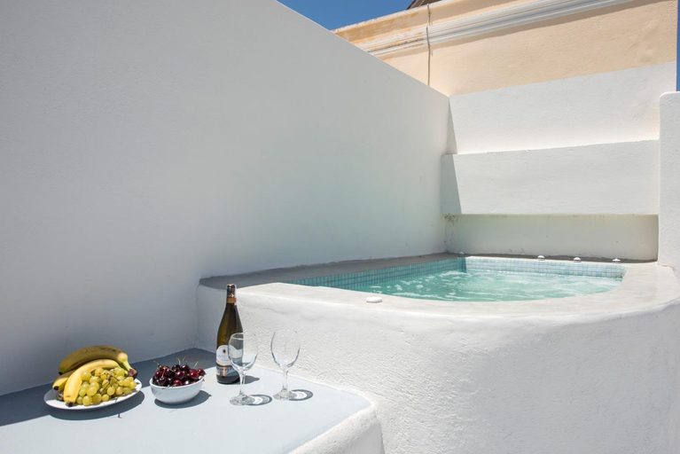 Sport & Beauty 2, Santorini Heritage Villas & Mansions, South Aegean