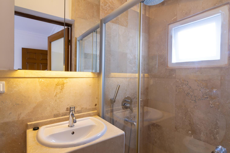 Others 5, Korsan Apartment No.12, Kaş