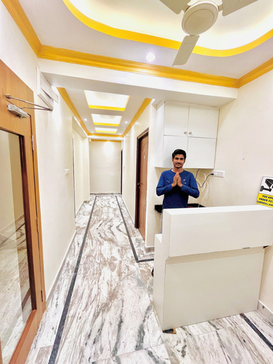 Others 5, Sarai Inn, Kolkata
