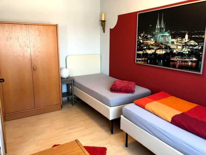 Others 3, Hotel garni Zum Adenauer Forst, Ahrweiler