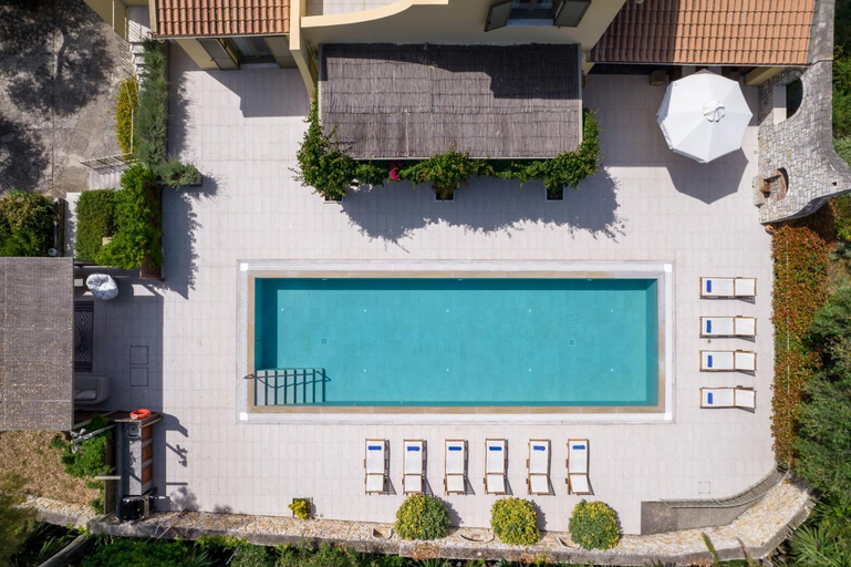 Others 4, Villa Alpha, Ionian Islands