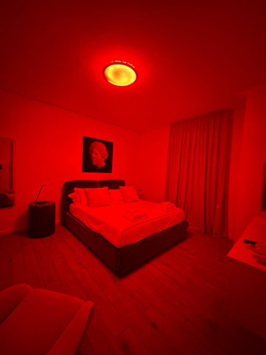 Others 4, Suites7, Lecce