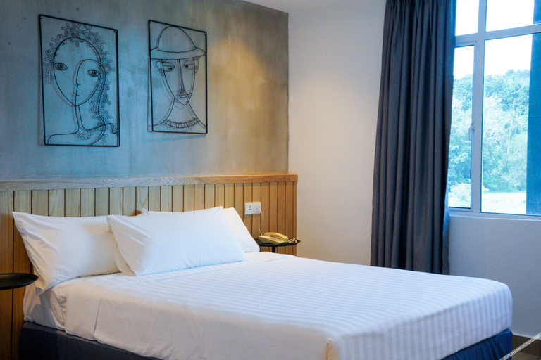 Bedroom 23