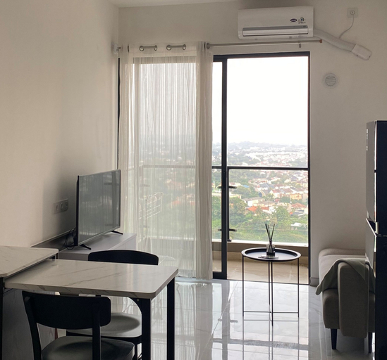 Others 2, Cozy 2br Apartment in Skyhouse BSD City, Tangerang Selatan