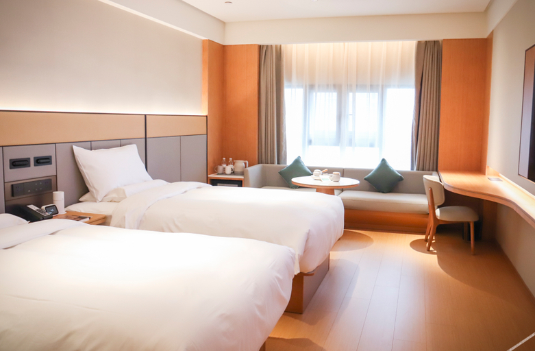 Bedroom 2, Ji Hotel Haian Bus Station, Nantong