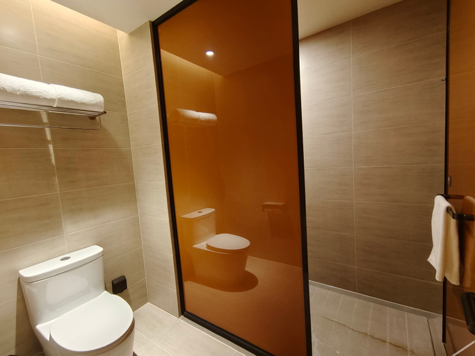 Bathroom 3, JI Hotel Xuzhou Hubu Mountain, Xuzhou