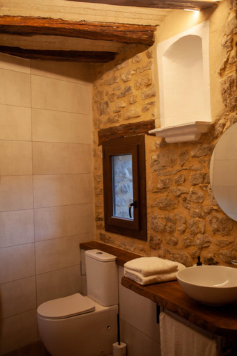 Others 4, Casa Sanui. Apartaments turistics rurals, Lleida