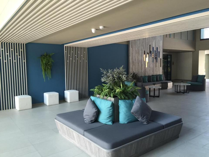 Public Area 4, LPN Cha-am Beachfront Wifi 10m toBeach 1BR ติดทะเล, Cha-Am