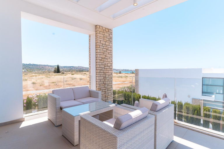Others 2, Coral Residences