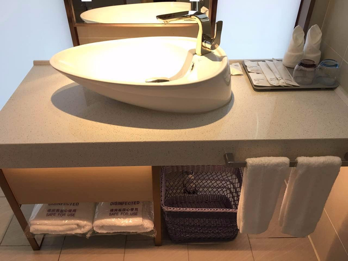 Bathroom 4, Lavande Hotels Fuzhou Wanda, Fuzhou