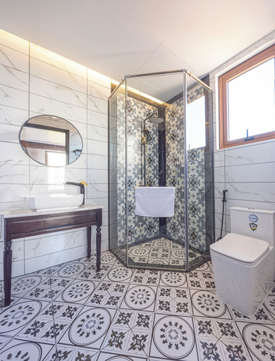 Bathroom 3, Thala Hotel Sorrento , Phú Quốc