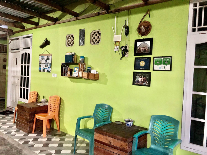 Others 2, Padang Homestay, Padang