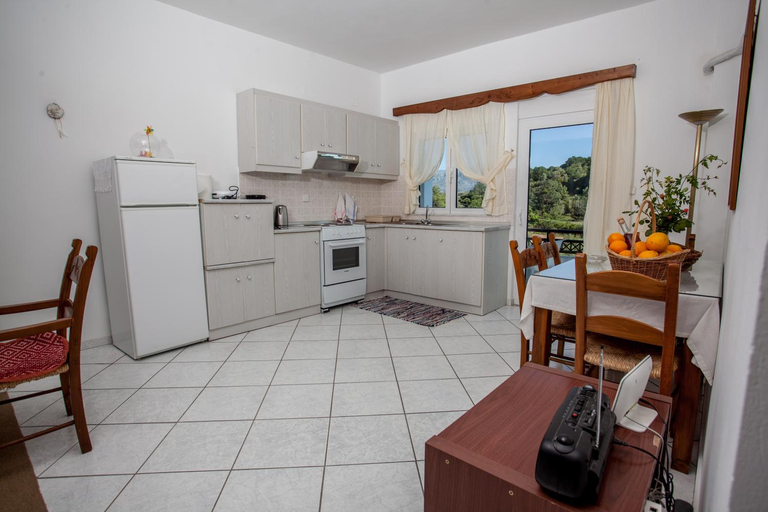 2, Alexandros Apartments, Crete