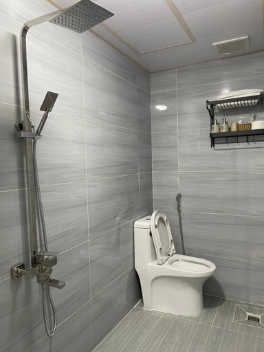 Bathroom 4, Khach san CUONG THANH, Thái Nguyên
