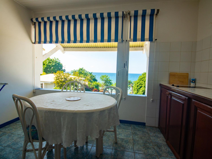 Others 2, Residence Madicreoles, Saint-Pierre