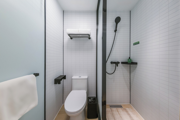 Bathroom 3, Haiyou Beijing Shijingshan Hotel, Beijing