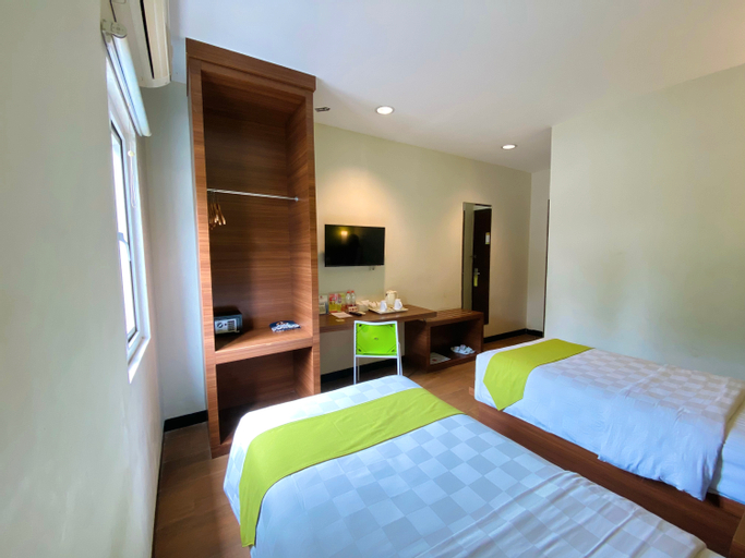 Bedroom 13