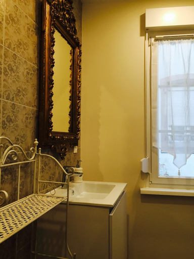 Bathroom 5, Villa Kleber, Bas-Rhin
