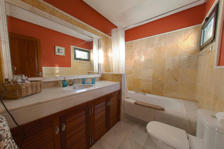 Bathroom 4, Villa Marina Deluxe & Spa Pool, Las Palmas