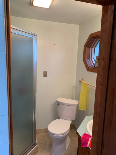 Others 2, Lake Tapps Bungalow, Pierce