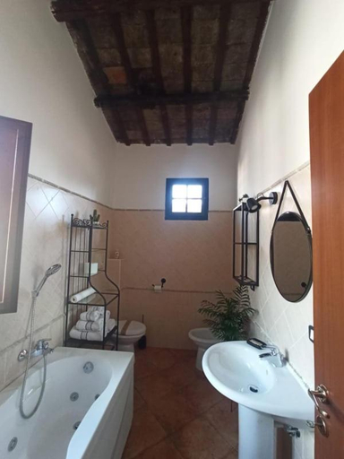 Bathroom 3, L'Angelo pellegrino miniappartamenti, Rieti
