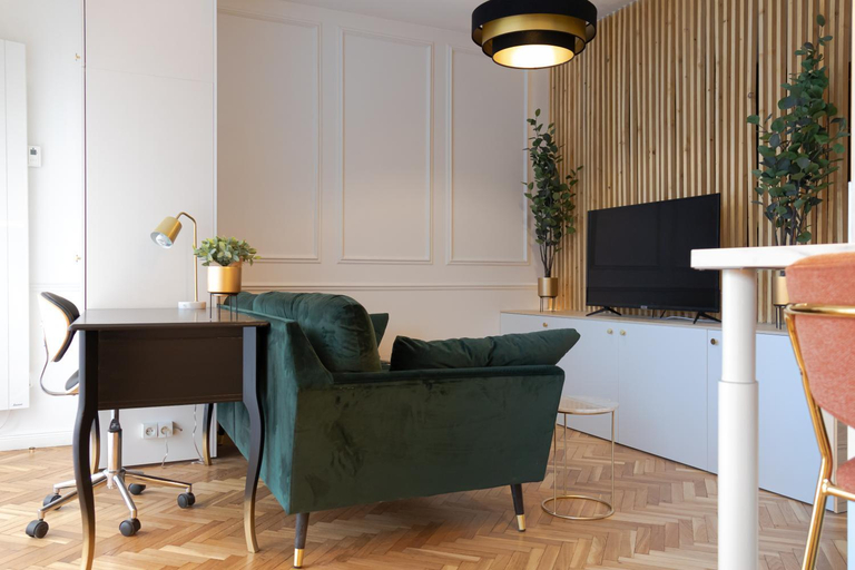 Others 4, Samuel Wang - The Green Home, Essonne