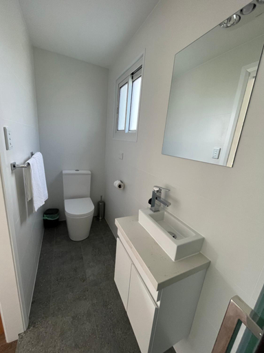Bathroom, Historic Cargo Inn Orange Food & Wine Region, Cabonne