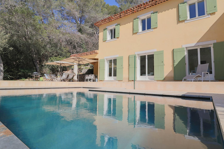 Others 5, Peaceful Villa with Infinity Pool, 10' from the Center of Antibes, Alpes-Maritimes