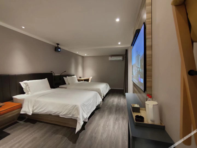 Bedroom 2, Hanting Hotel Qingdao Licun Metro Station, Qingdao