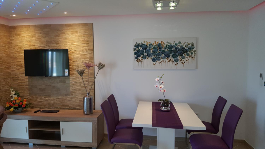Others 5, Luxury Villa Star Lights Trogir - heated pool, hot tub, gym, billiard, Trogir