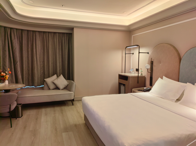Bedroom 2, Mercure Guangzhou Baiyun International Airport Hotel, Guangzhou