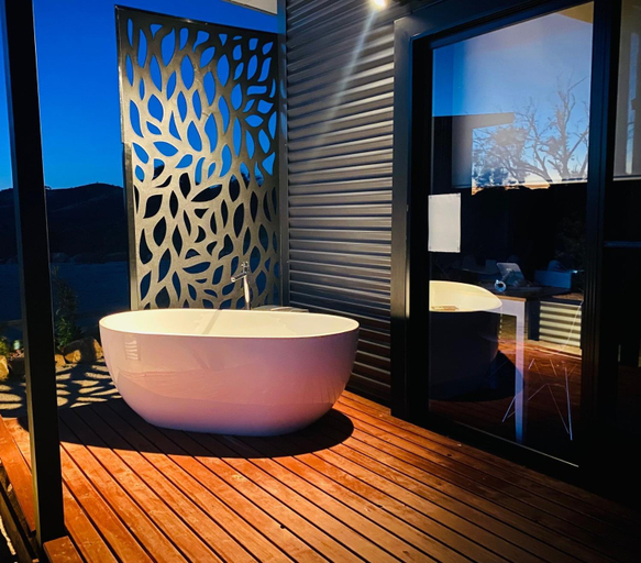 Bedroom 3, Celestine - 1 Bed Cabin with Outdoor Bath - Kundalini Lodge, Mid-Western Regional - Pt A