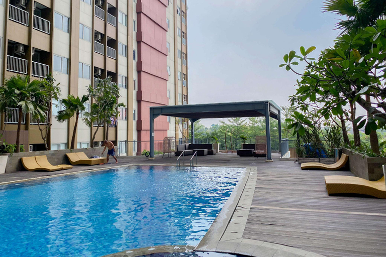Sport & Beauty 4, Basic Style Studio LRT City Jatibening By Travelio, Bekasi