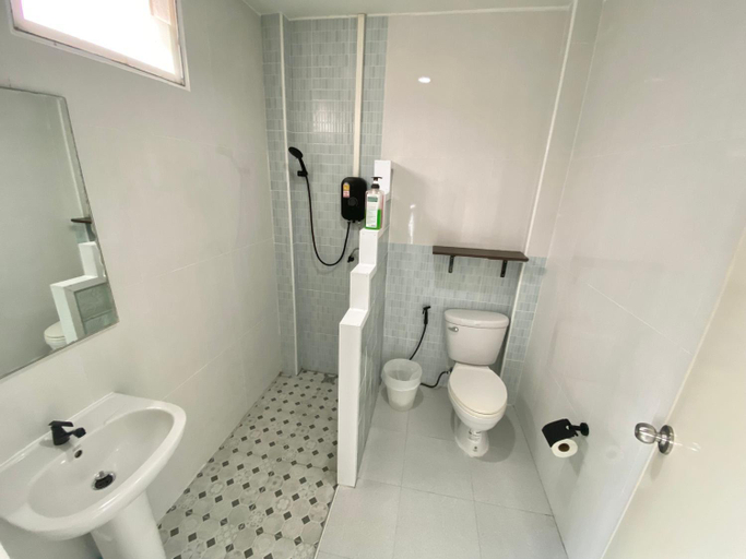 Bathroom 1