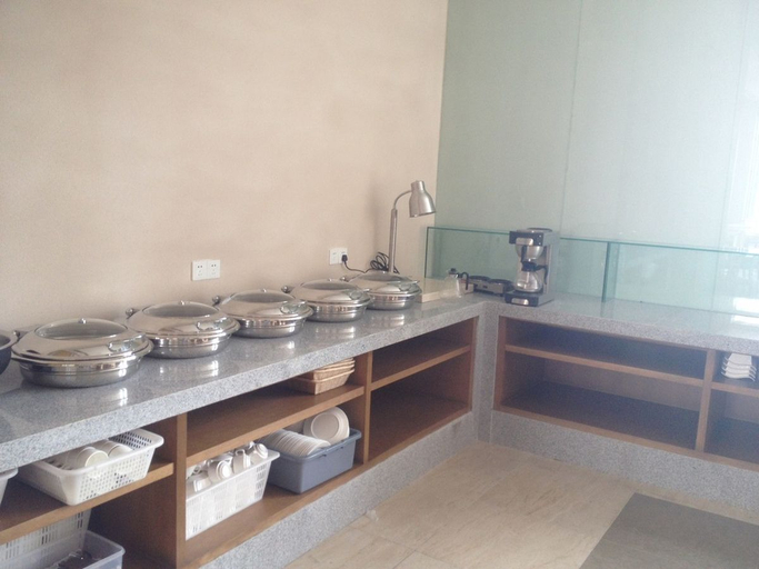 Food & Drinks 5, Ji Hotel Shanghai Songjiang Sports Square Center, Shanghai